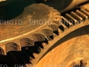 33576