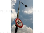 557905